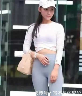 陆宜霍董穆吟