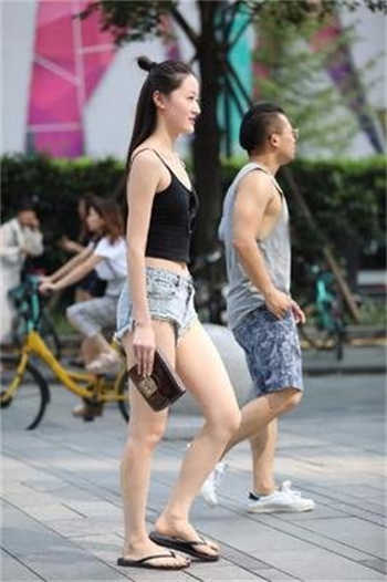 兼职奶妈免费动漫第6集