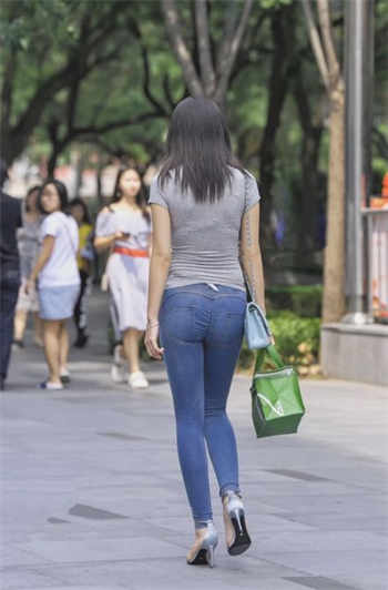 花季破解版无线观影ios
