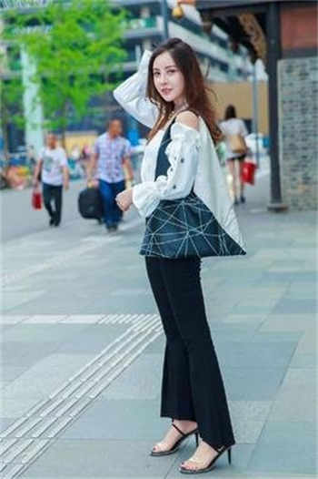 秘密派对app里的女的值吗