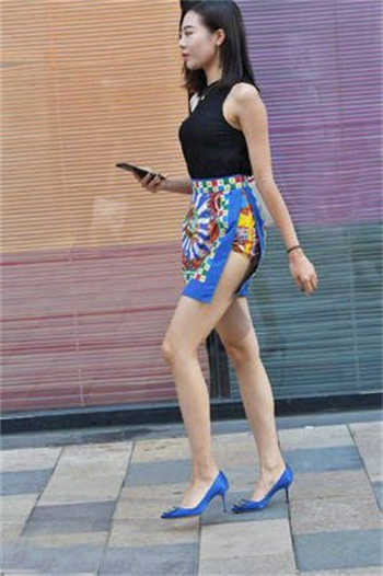 年轻的妻子2021