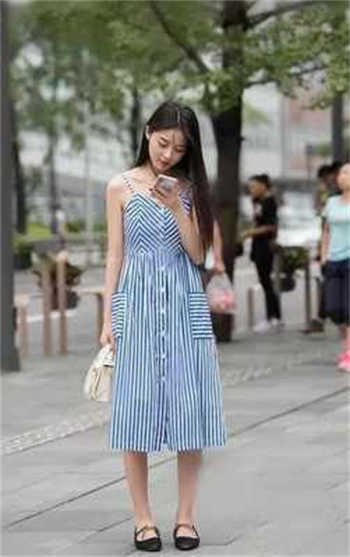 李双江带妻子参加聚会