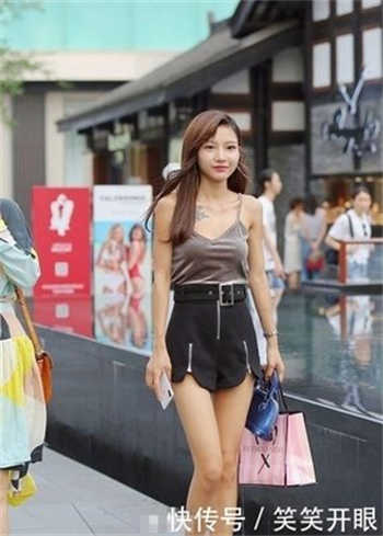 电梯里的苏柔上瘾