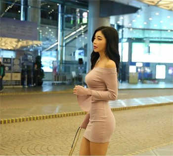 502寝室王小莲与门卫
