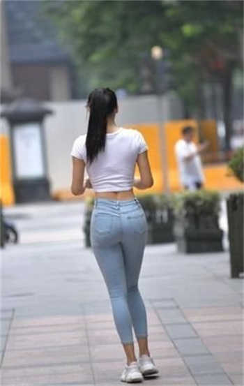 艳姆1一6无修百度云盘