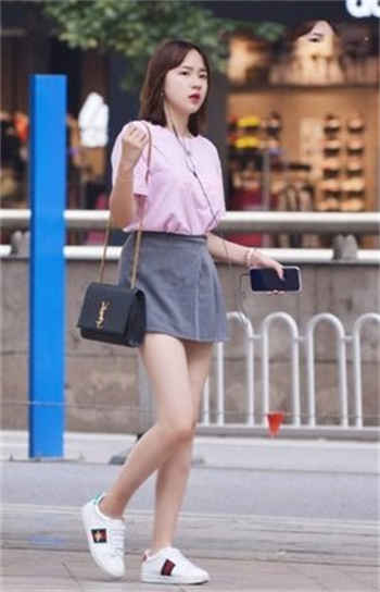 夫人你马甲又掉了类似小说