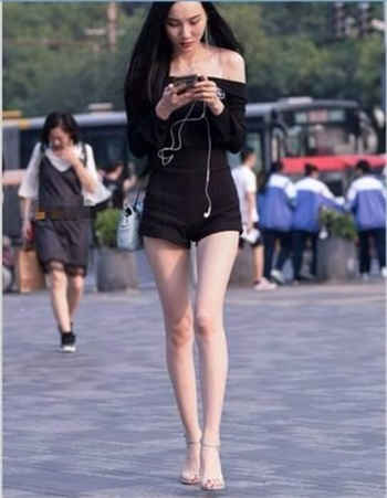 男的女的在一起差差