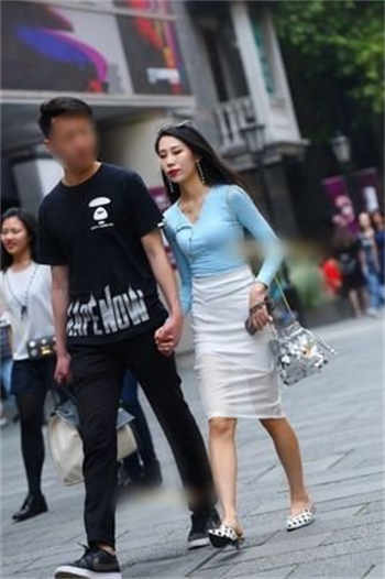男人送女人