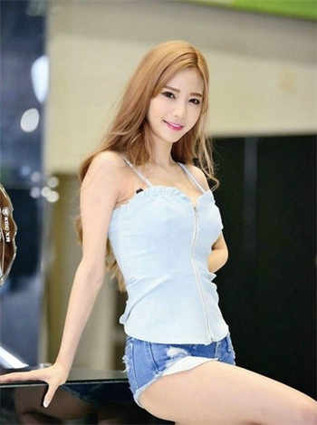 朱嘉倩雅塔图片