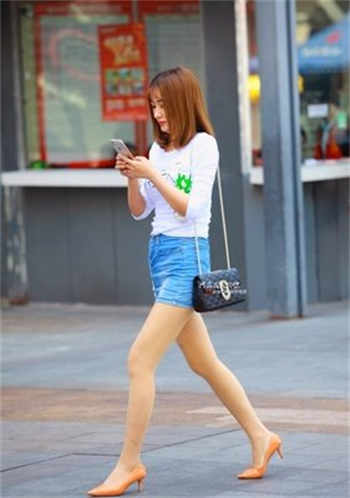微信附近的人兼职女