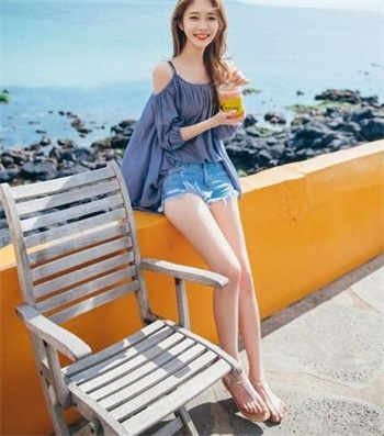 年长的妻子韩语