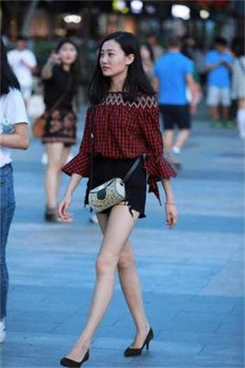 抖音快手无罩驾驶视频