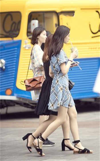 说说图片带字