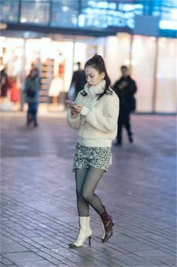 兄弟们求个网站2022年
